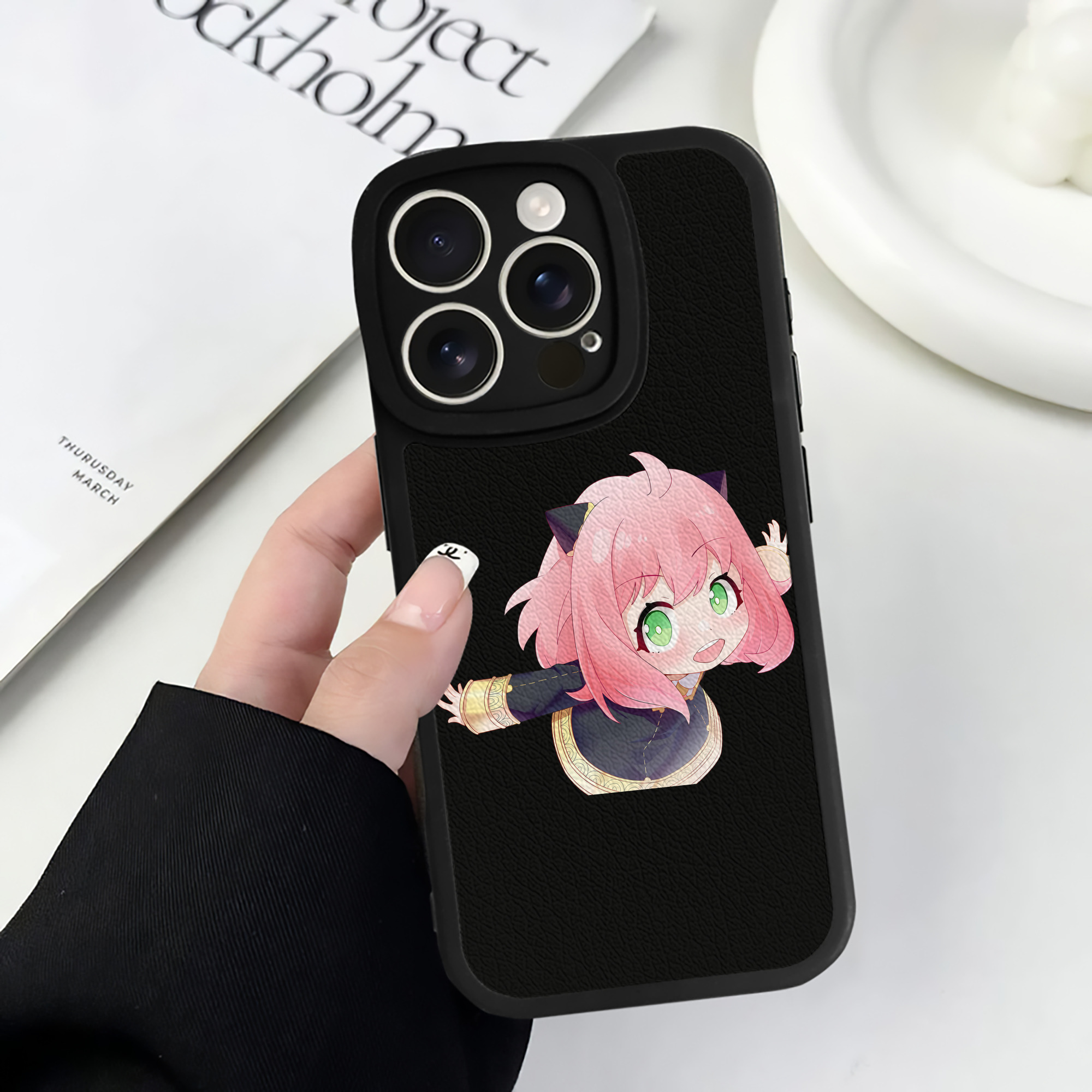 （画像用） SPY×FAMILY间谍家家酒 【iPhone 16シリーズ対応】シリコンスマホケース（レザー調） 材質：シリコン